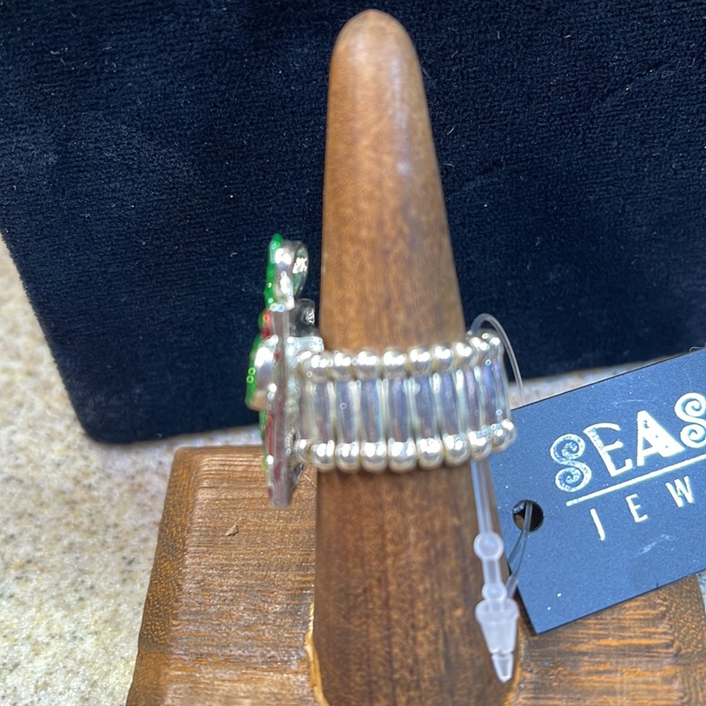 STRETCH PRESENT 🎁 RING R D/GREEN/SILVER COLOR. - Picture 7 of 10